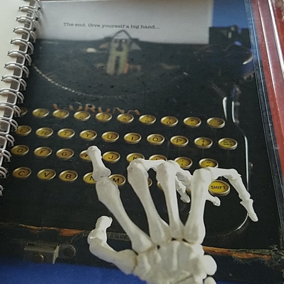The Hand Book- 100% KLUTZ Certified - Picture 11 of 16